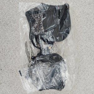 Victoria's Secret Plunge Front Closure Bra 34A Black NWT